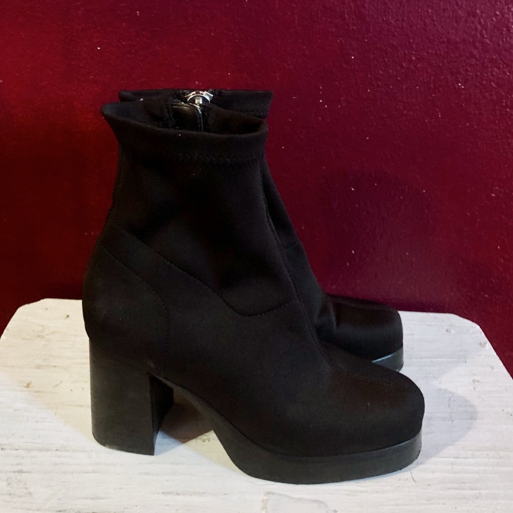 Current Mood Platform Booties - image 2